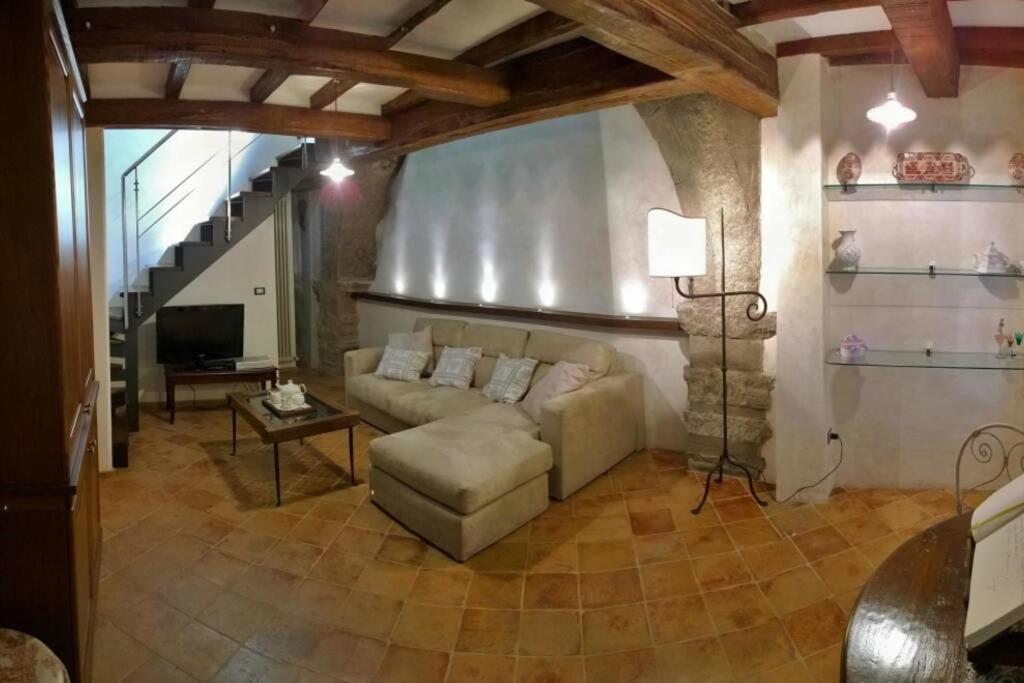 Santa Maria Ad Valetudinarium Apartment Абадиа Сан Салваторе Екстериор снимка
